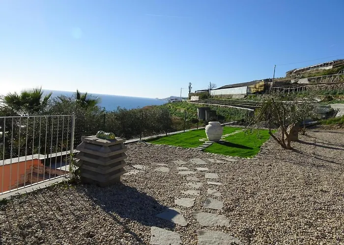 Sole Mare סנטו סטפנו אל מארה